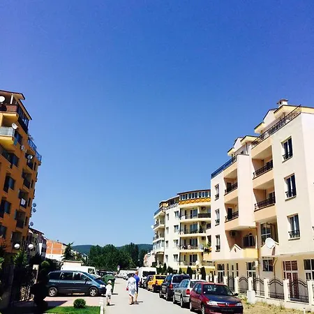 In Sun Light Apartment Sunny Beach
