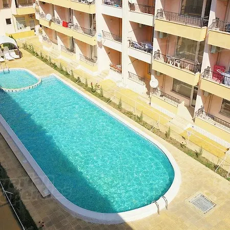In Sun Light Apartment *